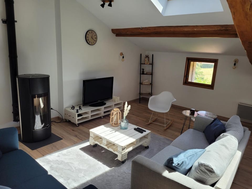 TV and multimedia, Living room