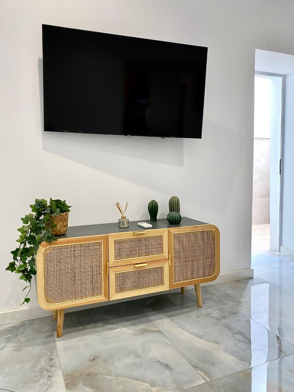 TV and multimedia