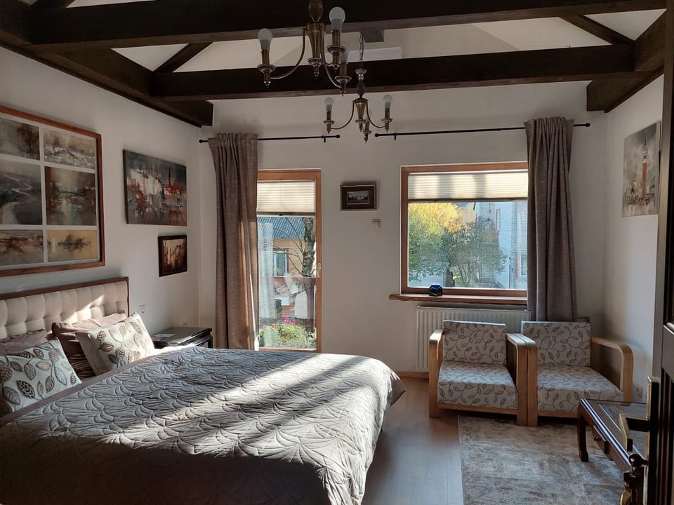 Bed, Balcony/Terrace, Photo of the whole room, Bedroom