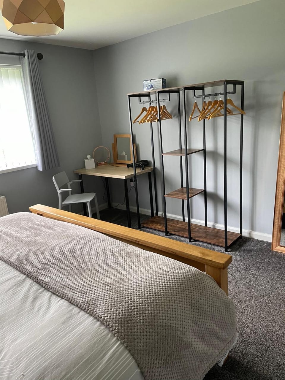 Bedroom, hair dresser