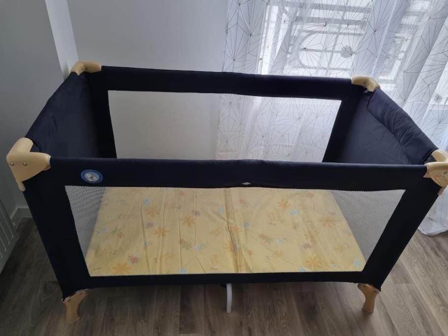 ***Suite Parklane* 5min Disney & Shopping * NEW*** Apartment in Chessy