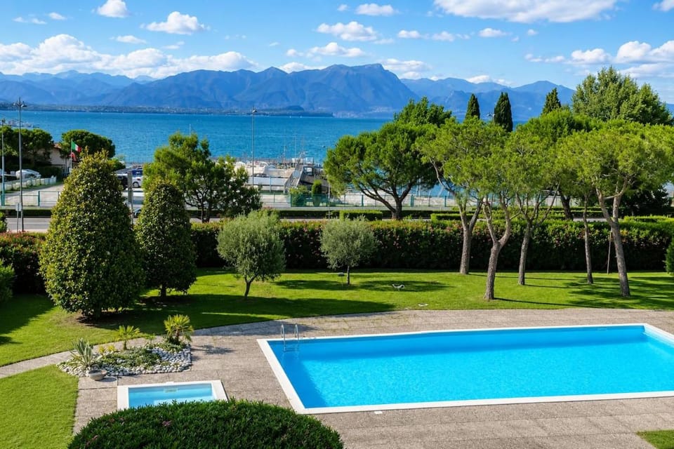 Relax Garda Lake - by tourquoisevea Apartment in Desenzano del Garda