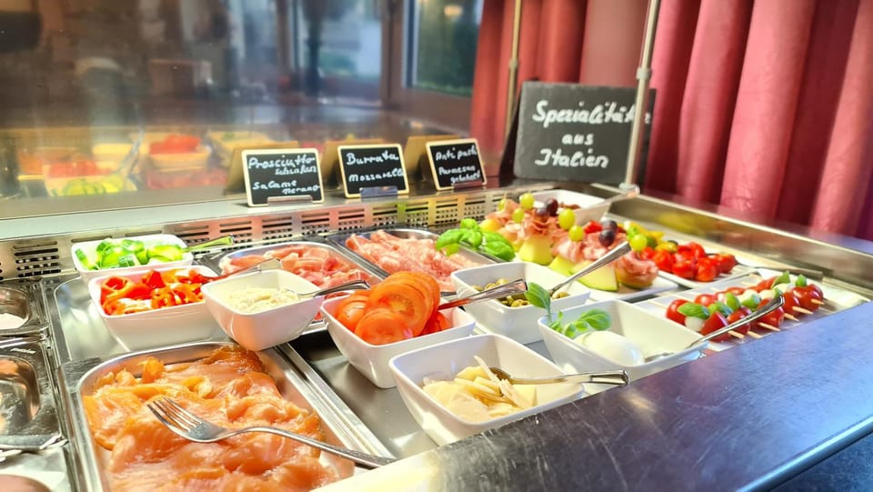 Buffet breakfast