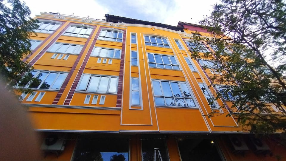 Chaplin Hotel Hotel in Puducherry