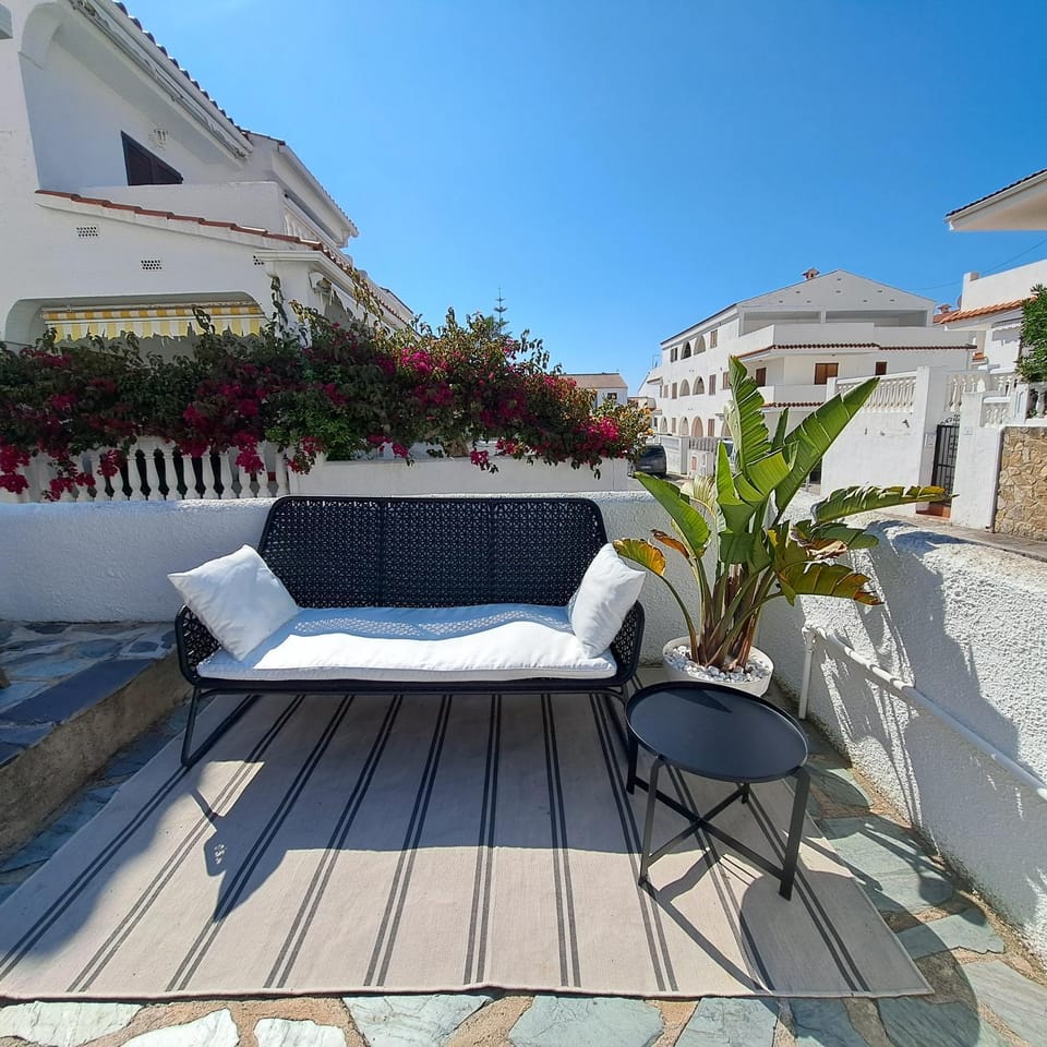 Casa Elisa 3 bedrooms 2 bathrooms 4 airco's shared pool House in Alcossebre