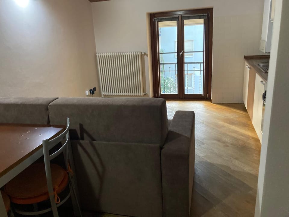 Downtown Room Apartment in Bergamo