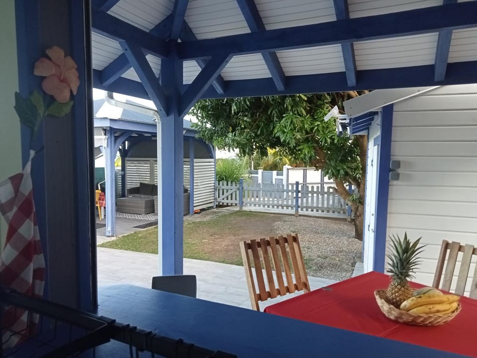 Garden, Dining area, Garden view