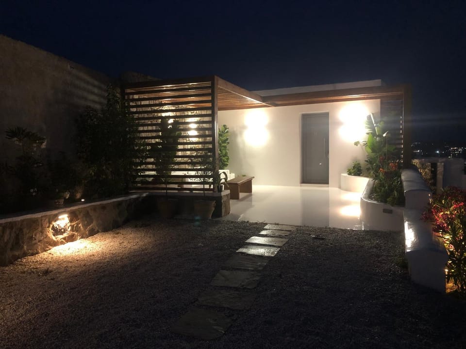 Chrysomelo House in Milos