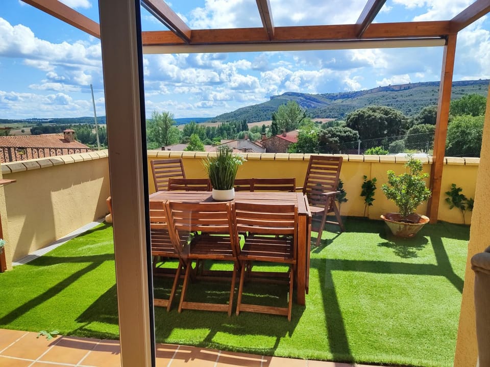 Garden, View (from property/room), Balcony/Terrace