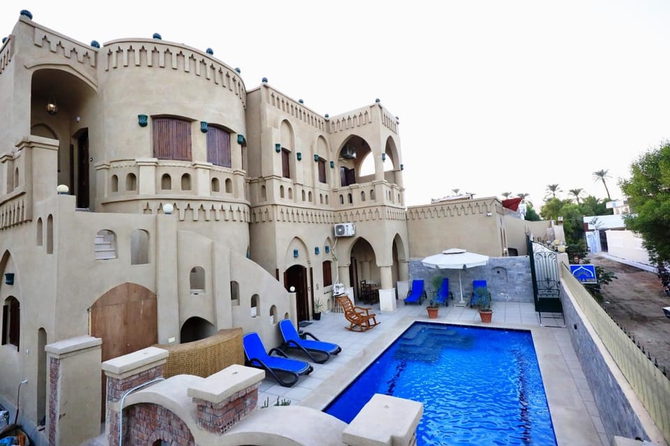 Property building, Swimming pool