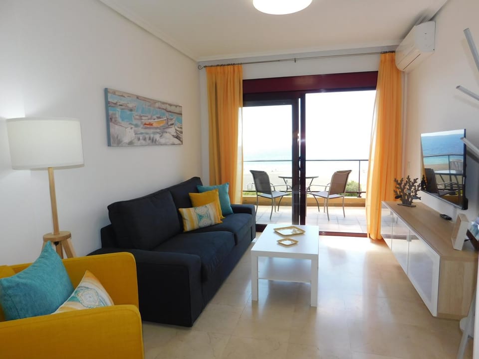 Balcony/Terrace, Living room