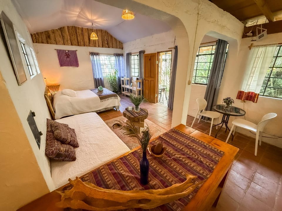 Living room, Photo of the whole room, Bedroom