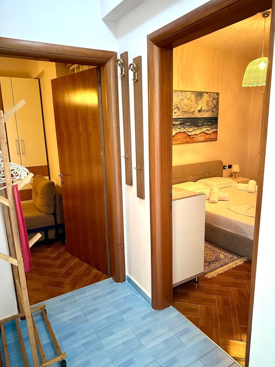 Bedroom, wardrobe