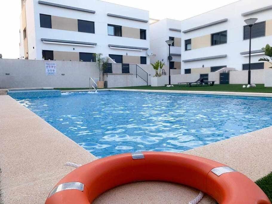Groundfloor Pink Ciñuelica Apartment in Vega Baja del Segura