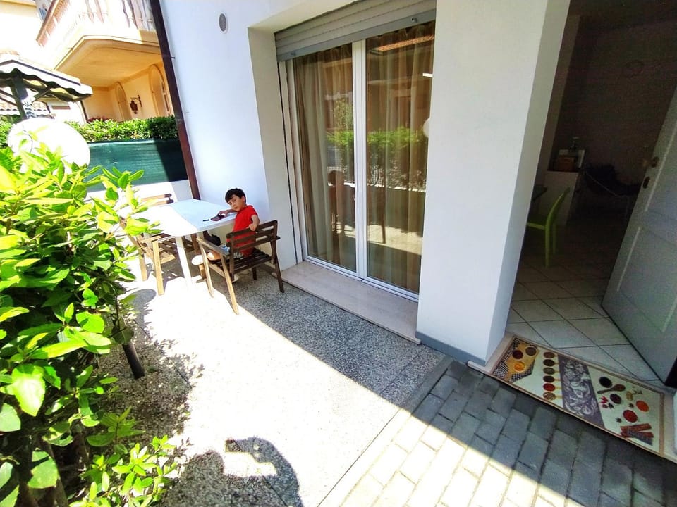 View (from property/room), Dining area