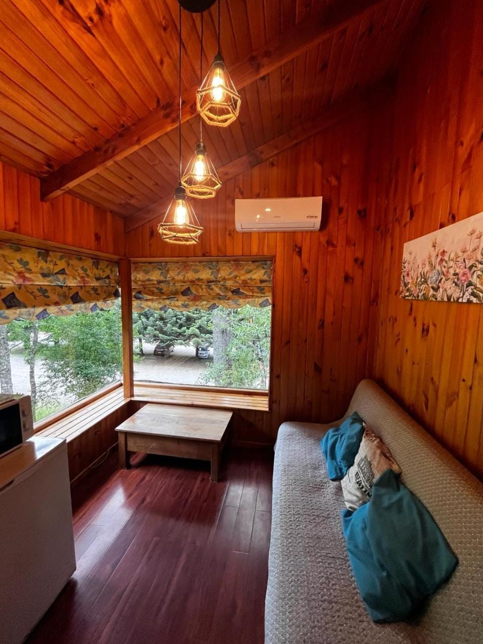 View (from property/room), Seating area, Bedroom
