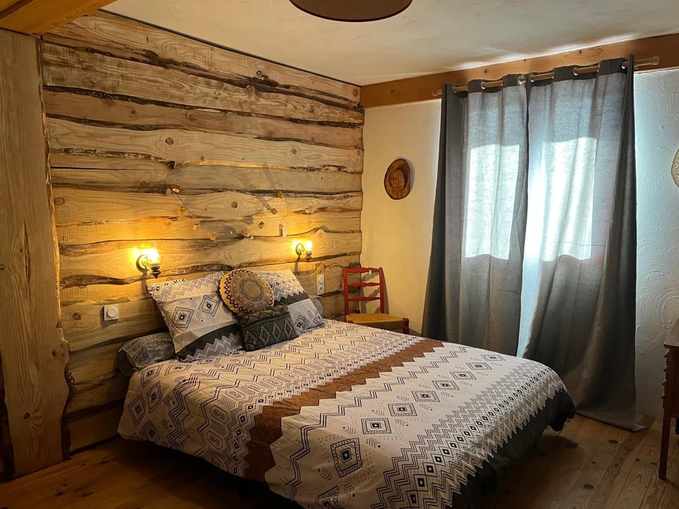 Gîte Ranch Le Serpolet Bed and Breakfast in Catalonia