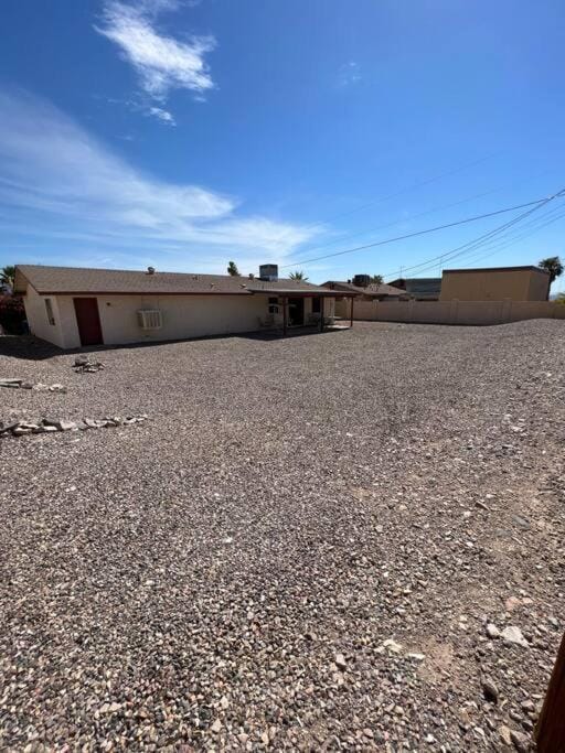 Summer/Snow Bird vacation rental overlooking Lake House in Lake Havasu City