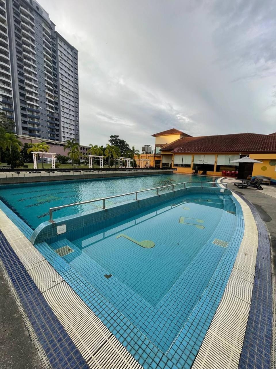 A'Famosa Condo D'Savoy, Slumber Family Homestay Mslim guest only Apartment in Negeri Sembilan, Malaysia