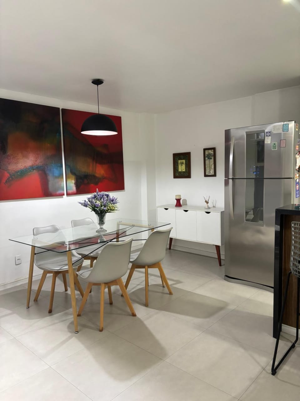 Apt perto da praia c vaga e arrumadeira e janelas anti ruídos Apartment in Rio de Janeiro