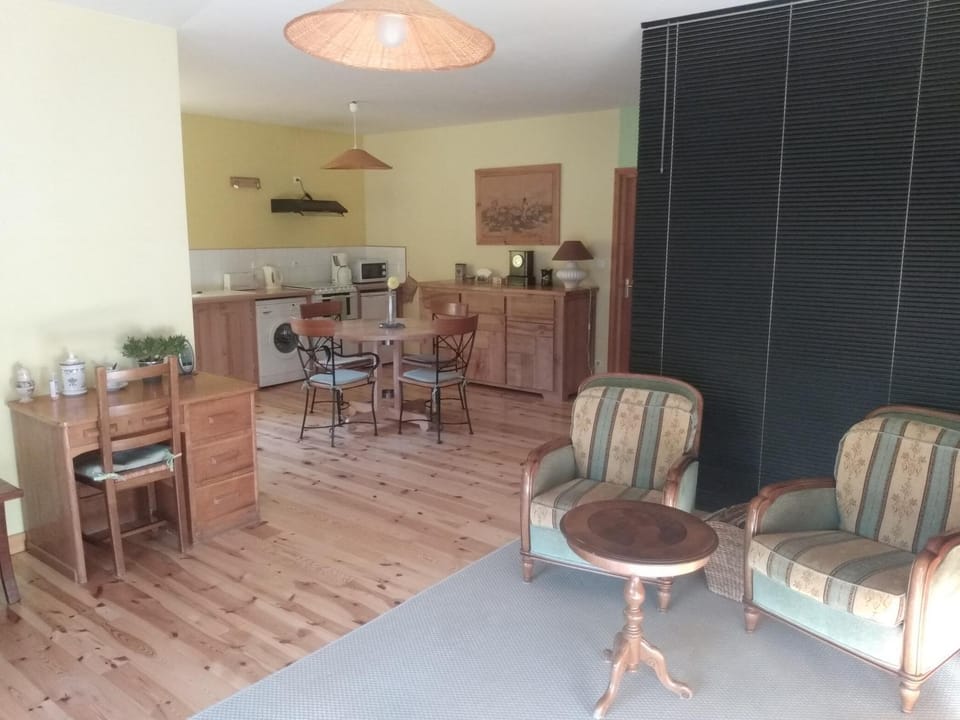 Studio 45m2, à la campagne, à 15 mns du Puy en Velay Apartment in Auvergne-Rhône-Alpes