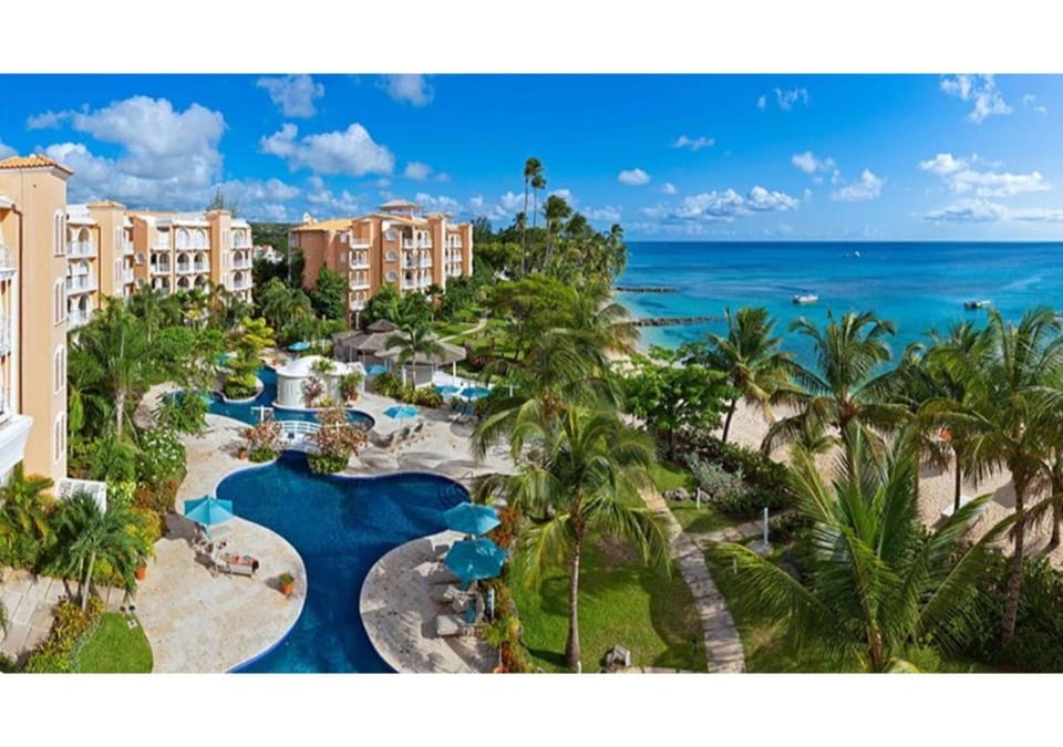 Property building, Pool view, Swimming pool