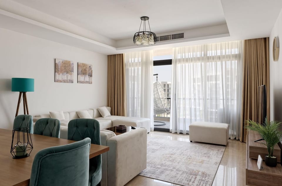 Balcony/Terrace, Living room, Seating area, air conditioner