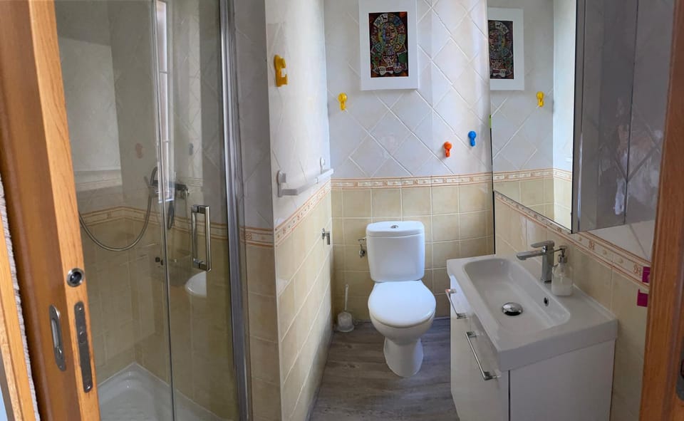 Shower, Bathroom
