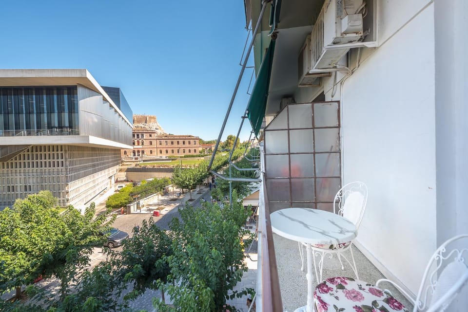 Day, Neighbourhood, View (from property/room), Balcony/Terrace, Landmark view