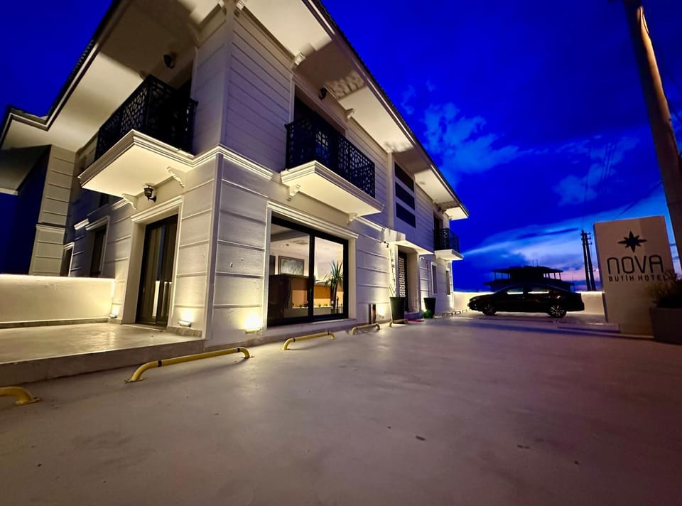 Property building, Parking