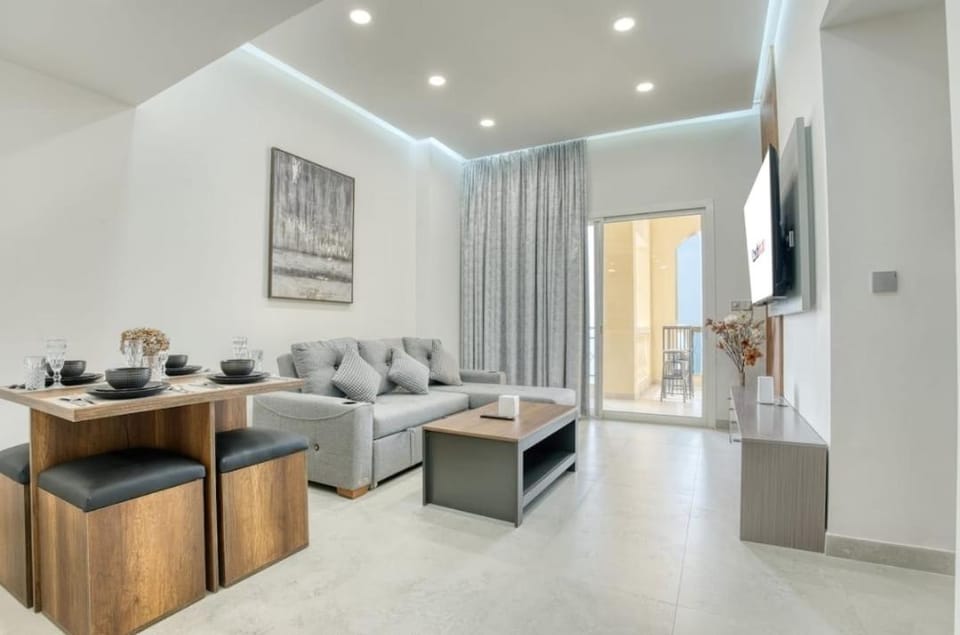 TV and multimedia, Living room, Dining area