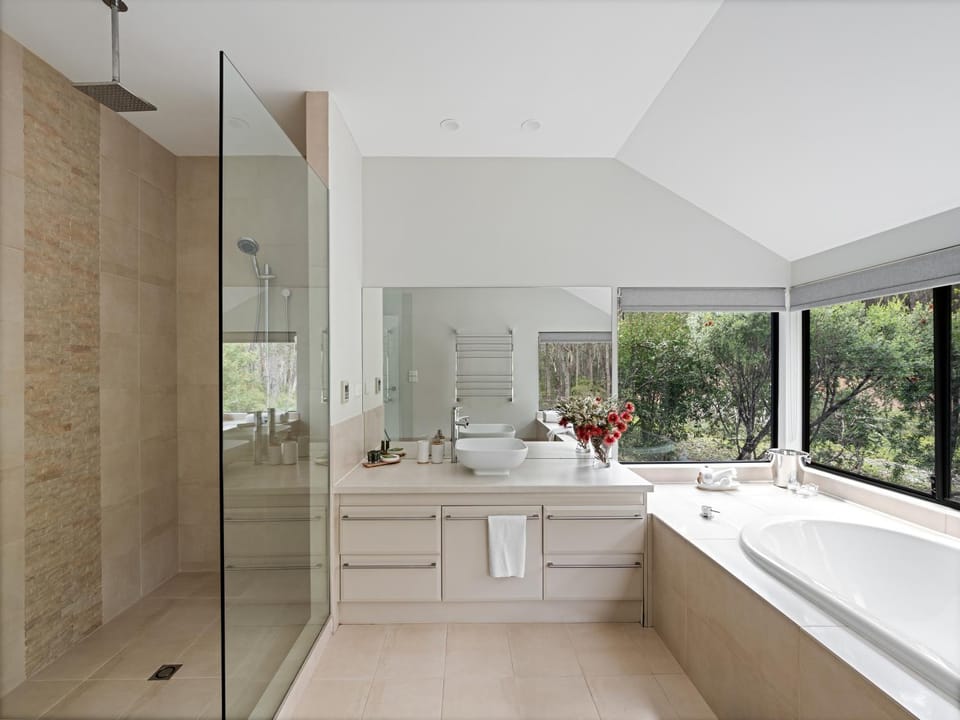 Shower, Natural landscape, Bathroom, Bath, towels