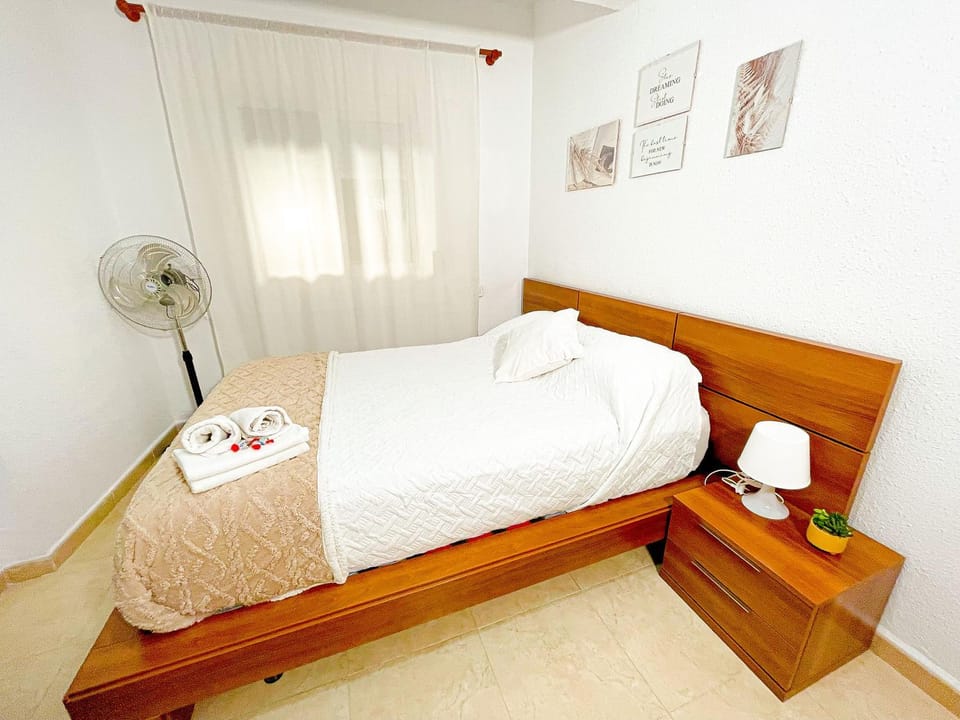 Apartamento centro playa estación de tren Apartment in Malaga
