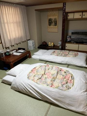 Shingu Central Hotel Bed and Breakfast in Japan