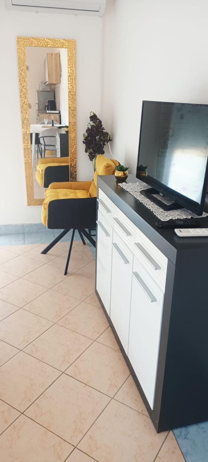 Hera Apartment in Šibenik-Knin County, Croatia