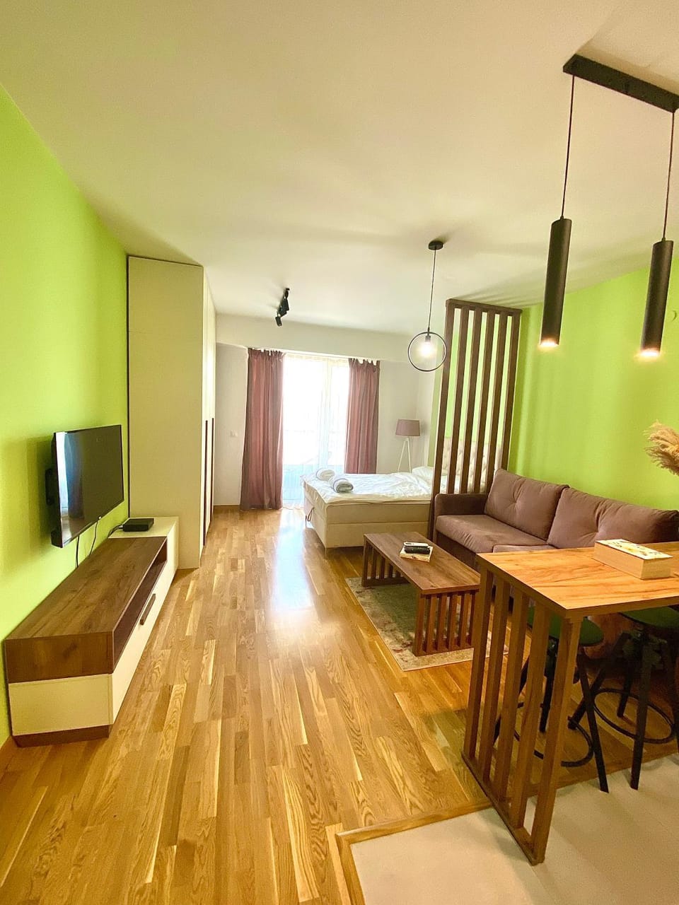 Photo of the whole room