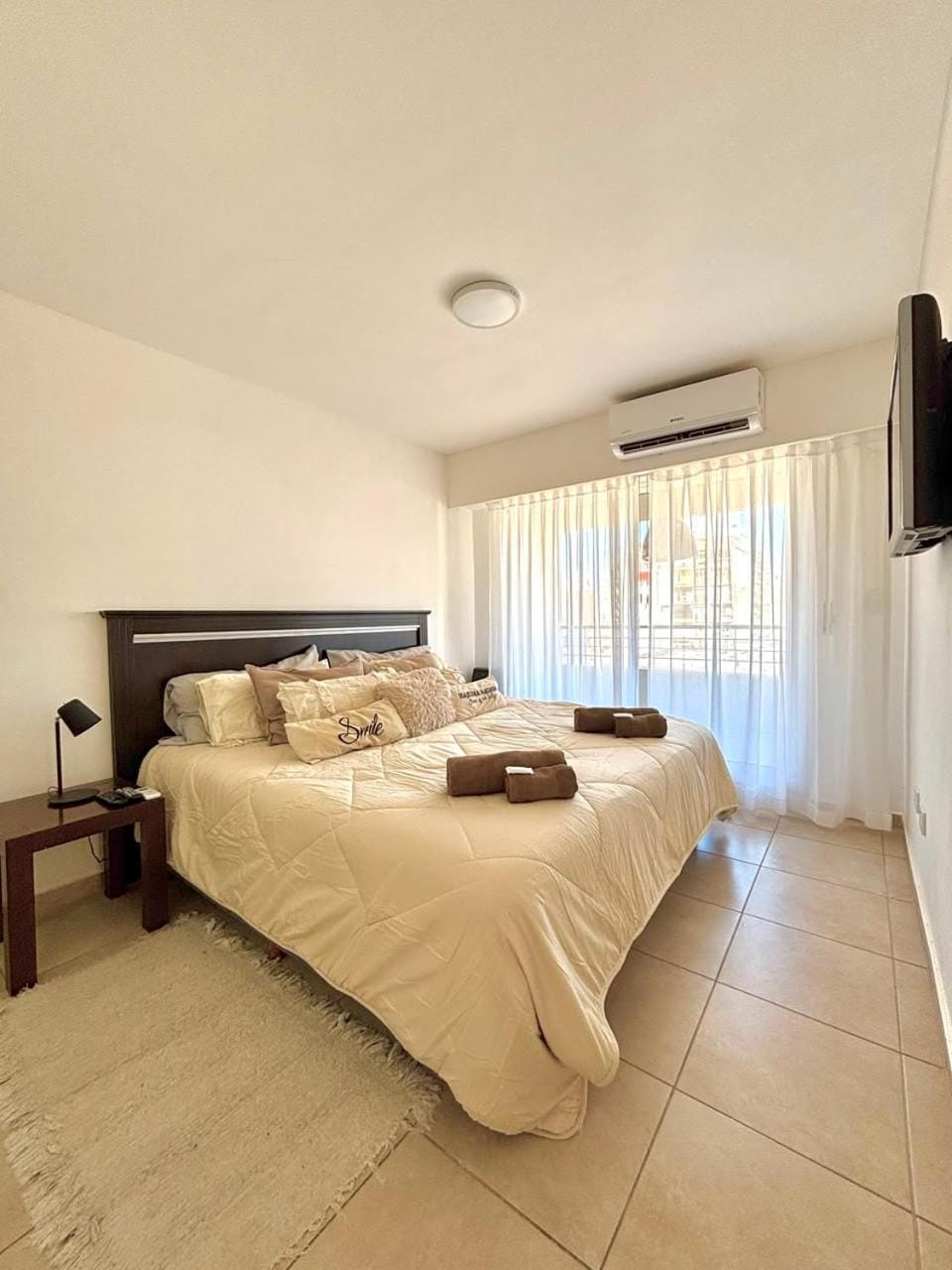 Dpto. nuevo, luminoso, 3 dormitorios, pleno centro Apartment in Rosario