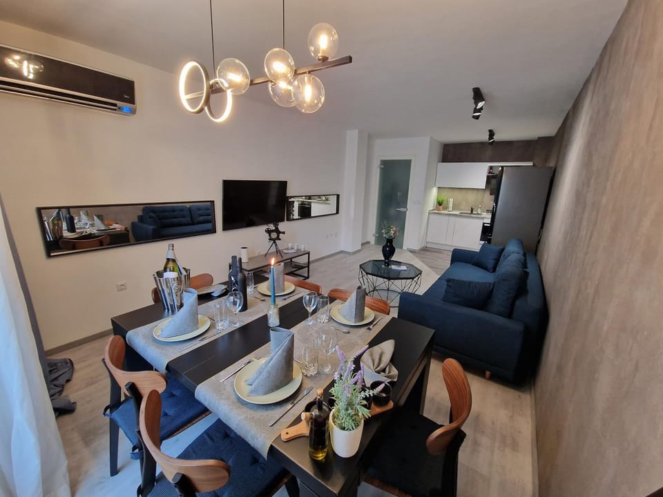 Marsselis Luxe Port Apartment Apartment in Varna