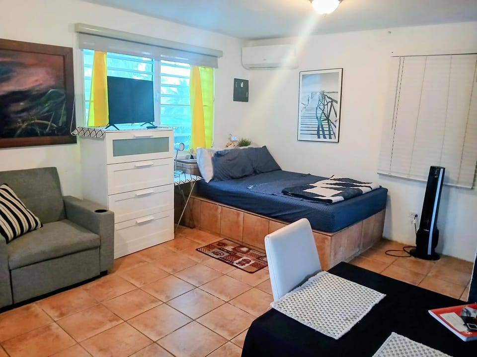 Swim & Paint Art Retreat Apartment in Humacao