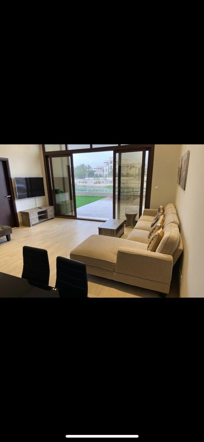Communal lounge/ TV room, Swimming pool