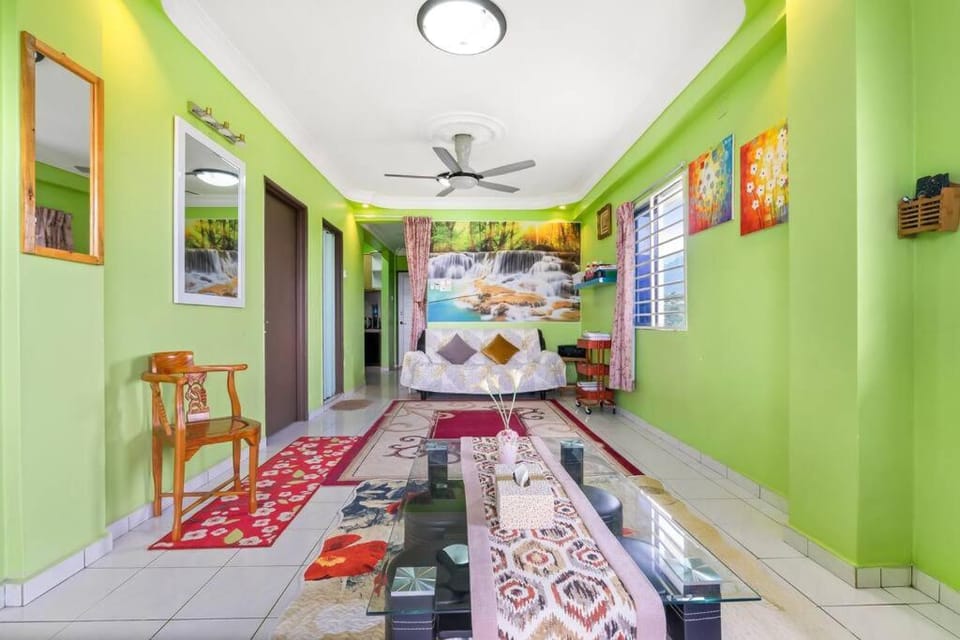 3 scenic air cond bedrooms, near Bandar Rawang Apartment in Selangor, Malaysia