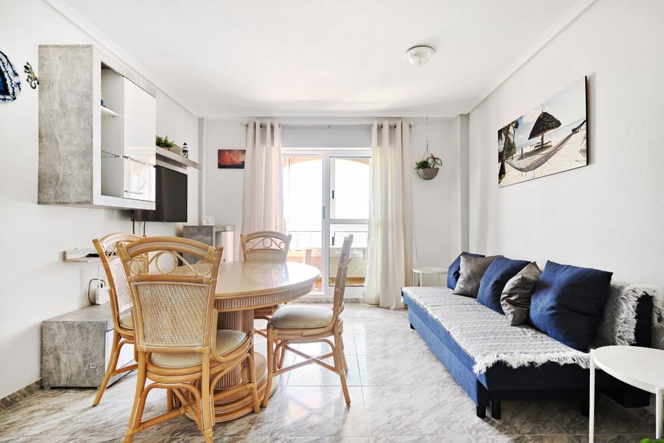 Espanhouse Martina First line sea view apartment with pool Apartment in Torrevieja