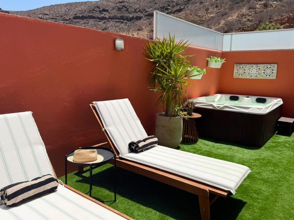 sunbed
