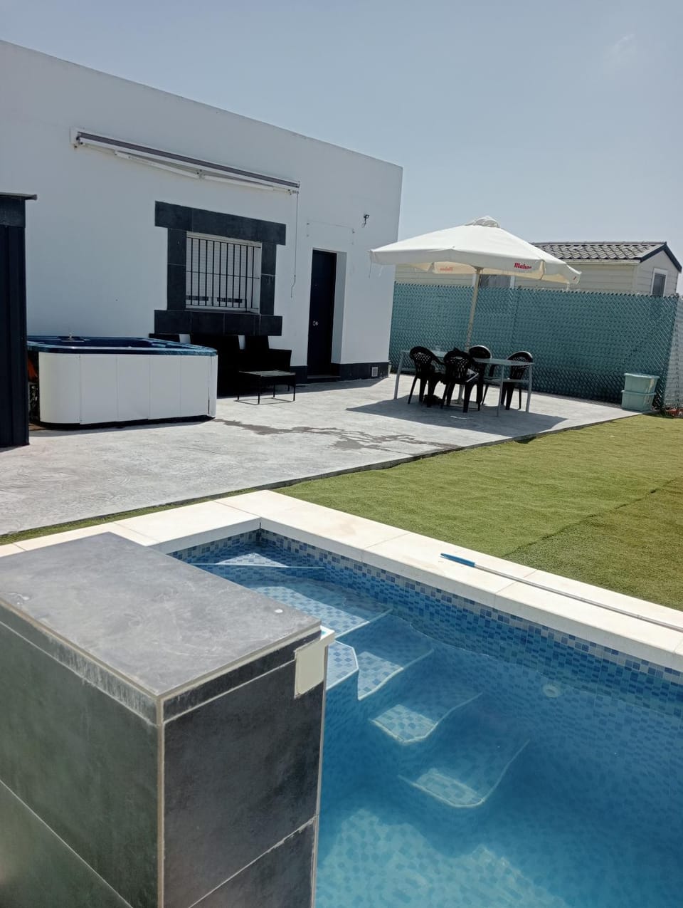 White relax house for 6 - Pool privé House in Chiclana de la Frontera