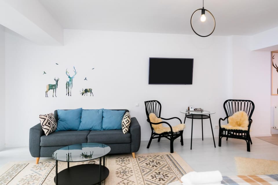 TV and multimedia, Seating area