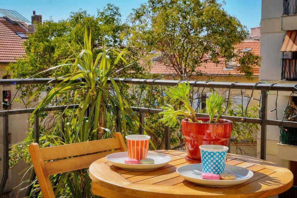 Deja Blue - Beautiful 4 beds & 4 baths, 10min from Palais, 4 stars residence Apartment in Cannes