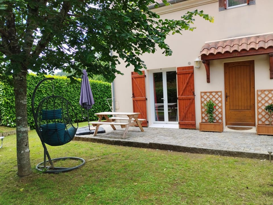 Garden, Balcony/Terrace