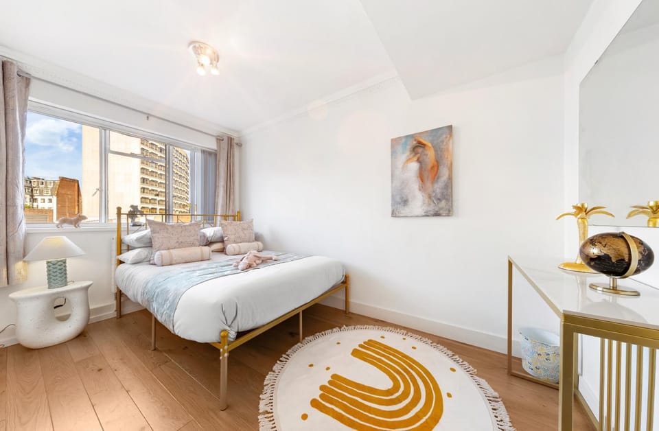 PANORAMIC Apartment with Terrace on HARRODS Apartment in City of Westminster