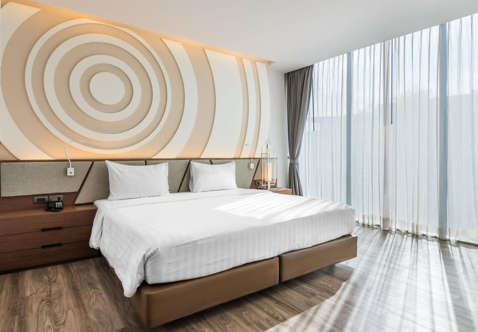 Bedroom, bunk bed