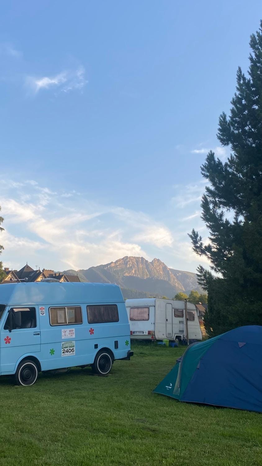 Camping Zakopane Willa Skoczek oferta nie dotyczy noclegu w pokoju Można zarezerwować namiot lub wolne Miejsce na campingu Campground/ 
RV Resort in Zakopane